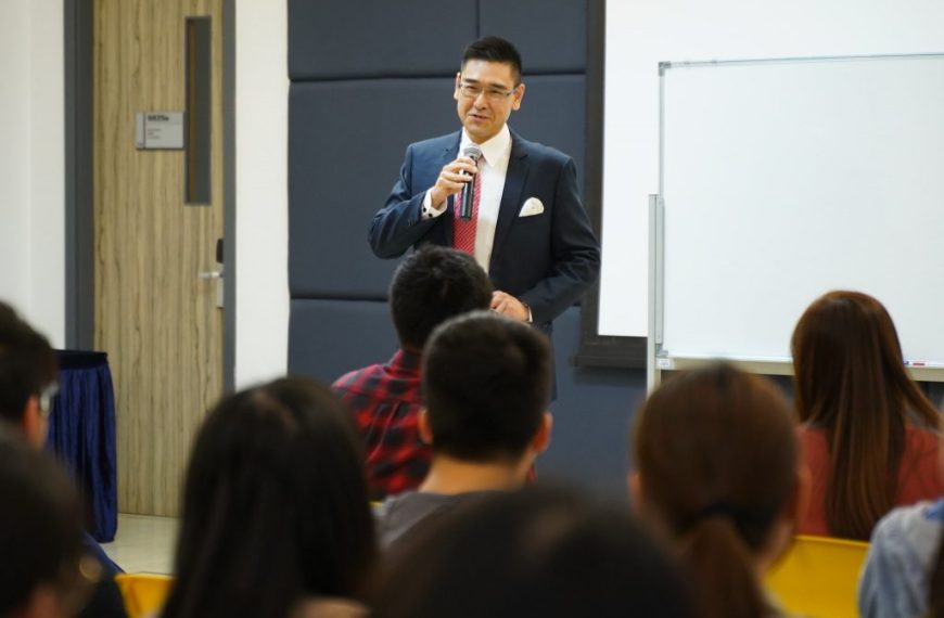 2020-January//国金亚洲董事周可祺先生获澳门大学-荣誉学院邀请作演讲嘉宾(內文)//GoldChess Asia Director Mr. Danny Chau invited by Ho...