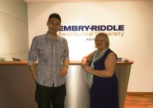 2017-November//国金亚洲顾问公司董事周可祺先生到訪美国著名航天大学- Embry-Riddle Aeronautical University ERAU的新加坡亚洲分校//GoldChe...