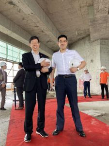 2020-June//国金亚洲董事们在中国珠海横琴出席「中葡商贸广场」封顶仪式//GoldChess Asia Directors were invited to attend the Topping...